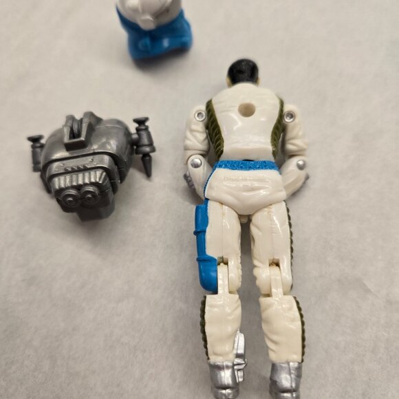 Vintage 1980s Countdown GI Joe with accessories as shown - Picture 2 of 3